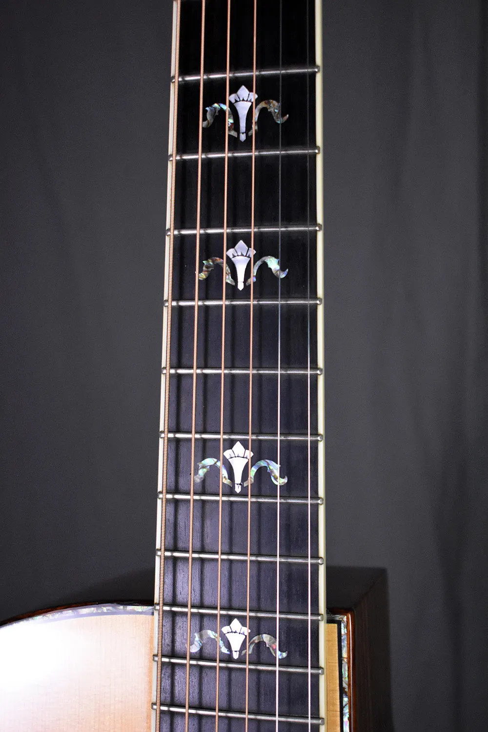 1998 Larrivée  C-10 with pickup