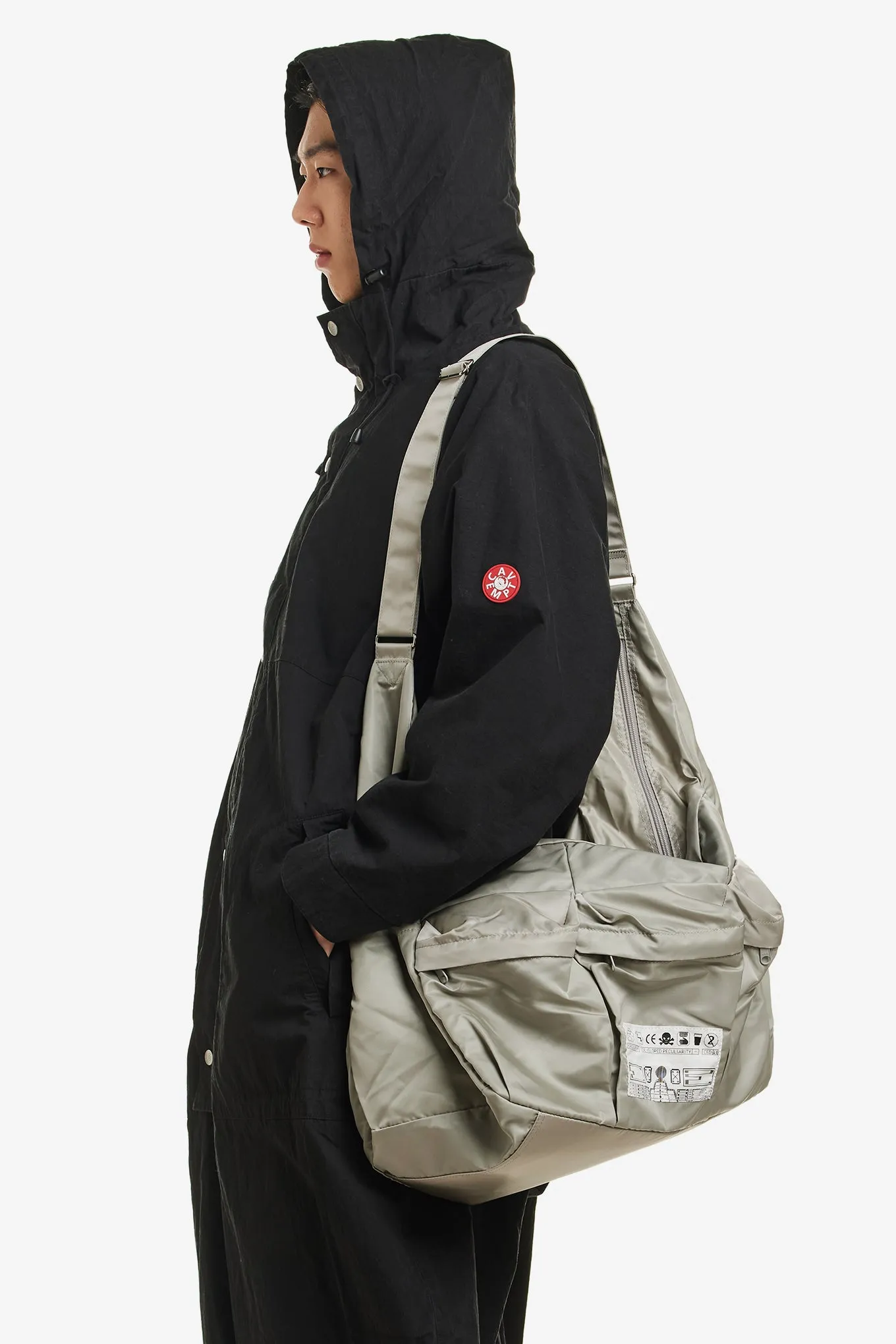 DEVELOPED SHOULDER BAG