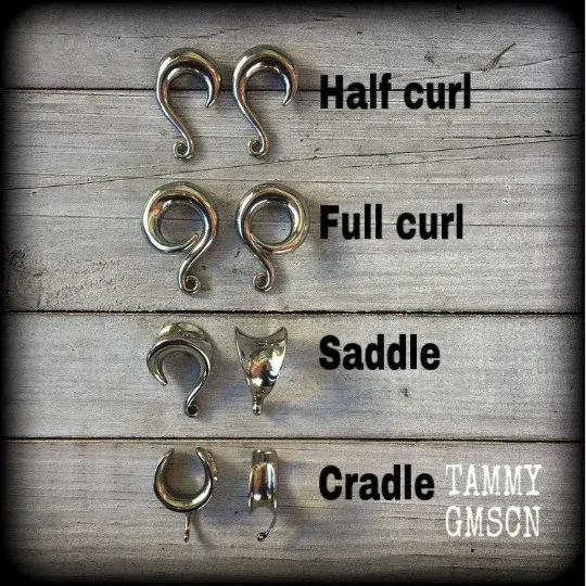 Gothic triangle gauged earrings-Boho ear gauges
