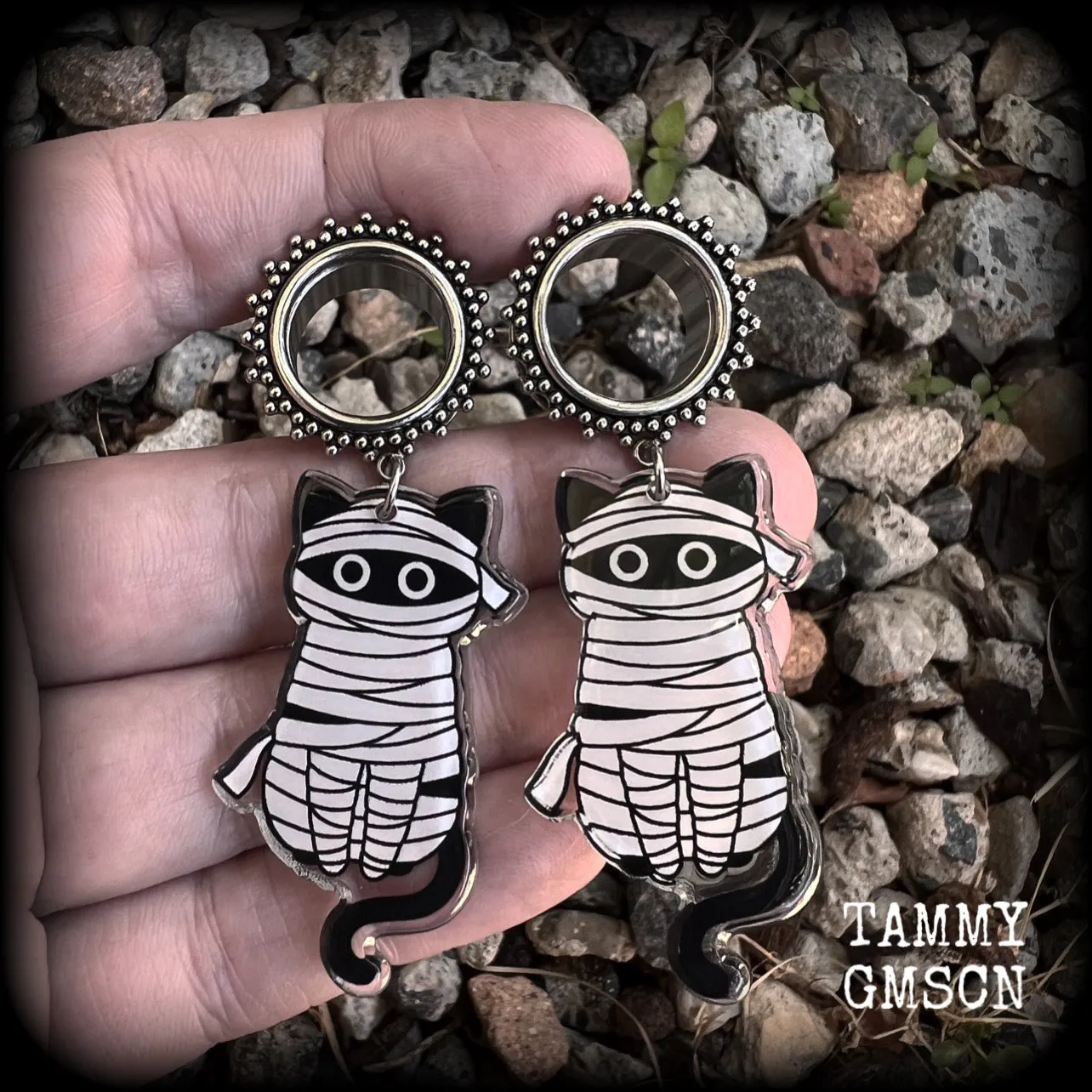 Halloween cat earrings-The Mummy tunnel dangles