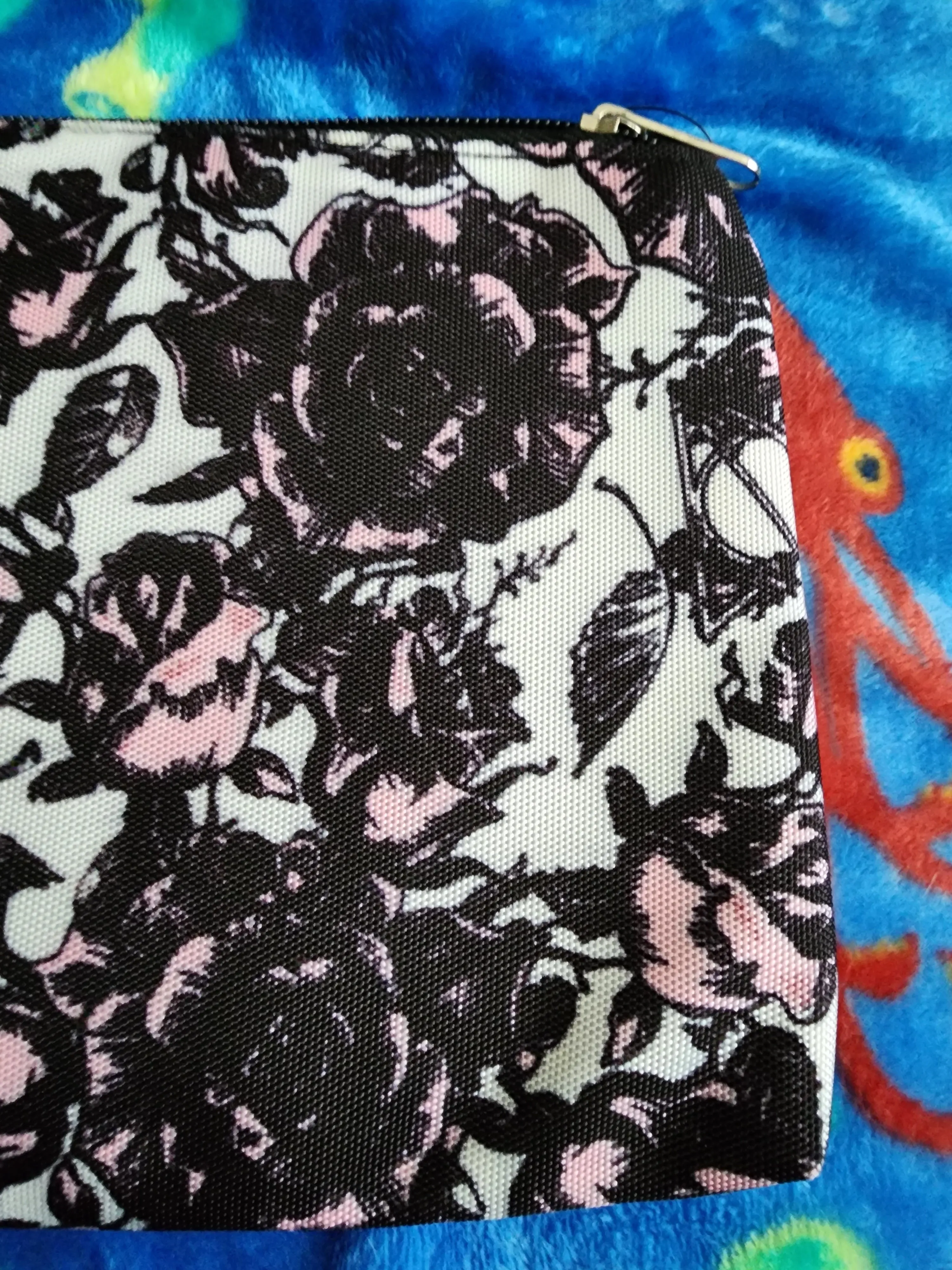 Harry Potter Deathly Hollows and Roses Cosmetic Bag