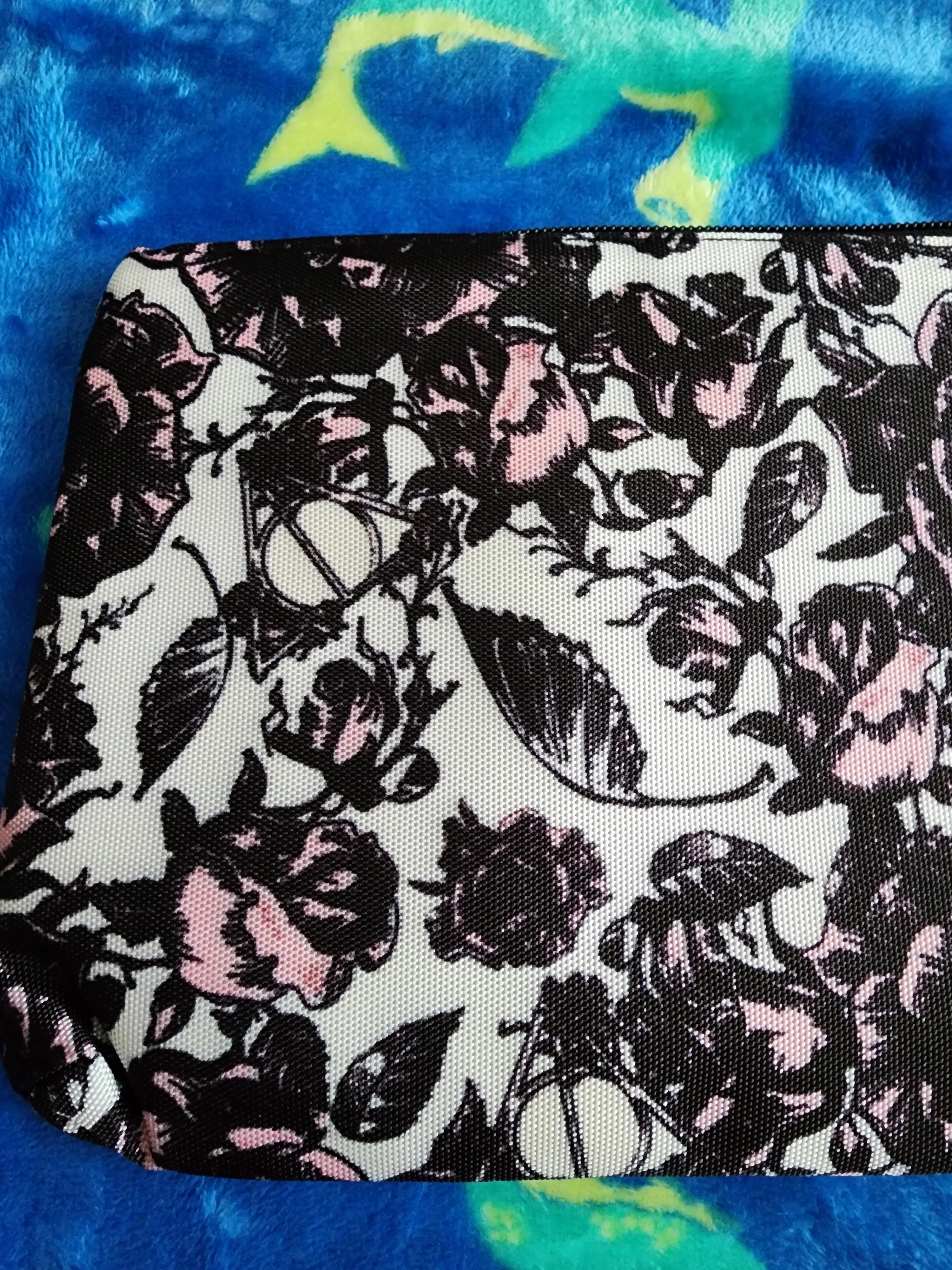 Harry Potter Deathly Hollows and Roses Cosmetic Bag