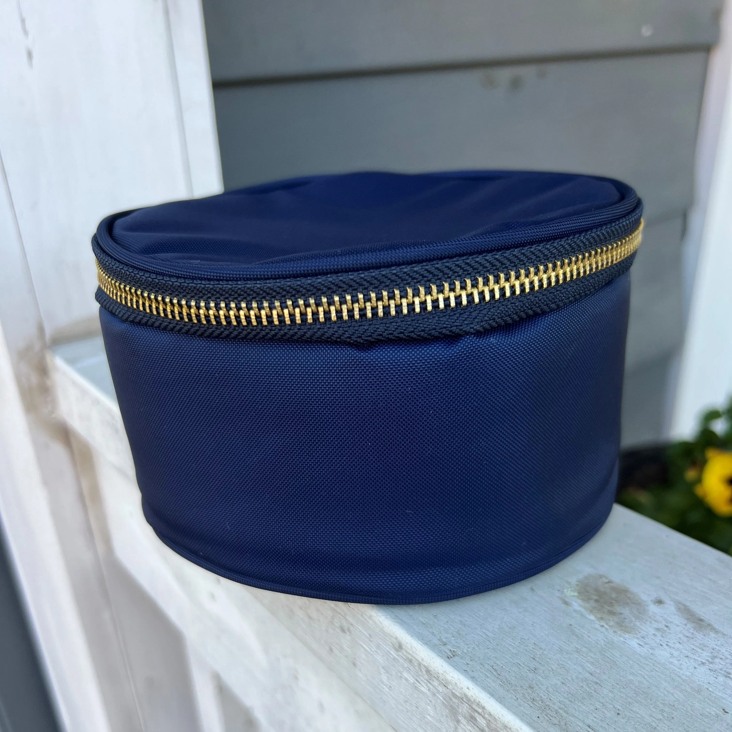 Jewelry Round