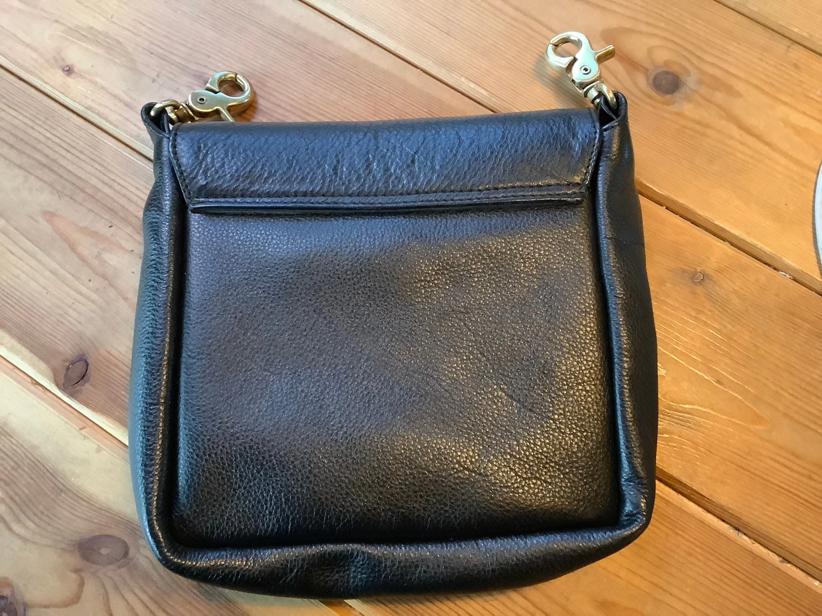 Leather Hip Pouch -  Vickers - Black