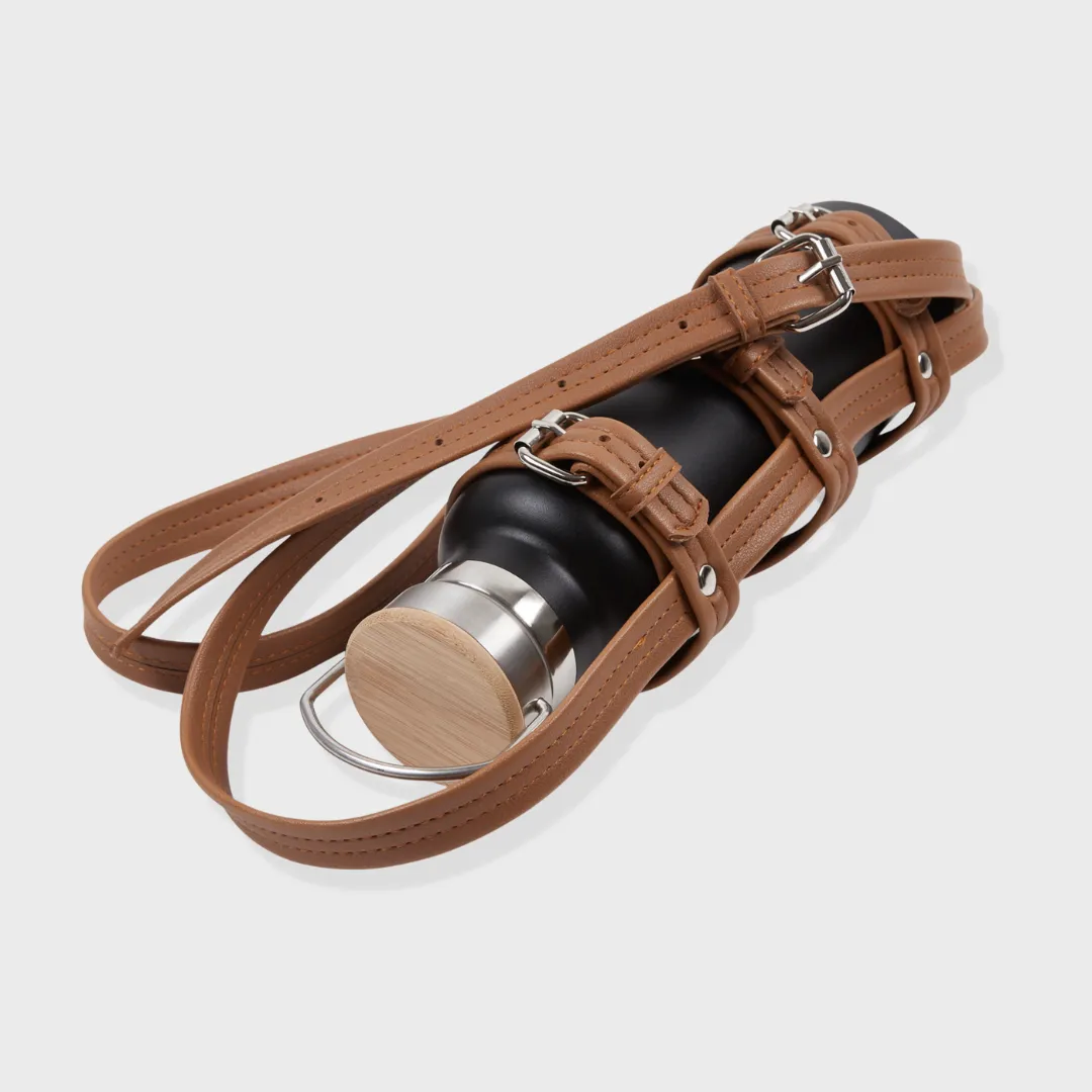 L'EAU VEGAN LEATHER BOTTLE HOLDER CAMEL