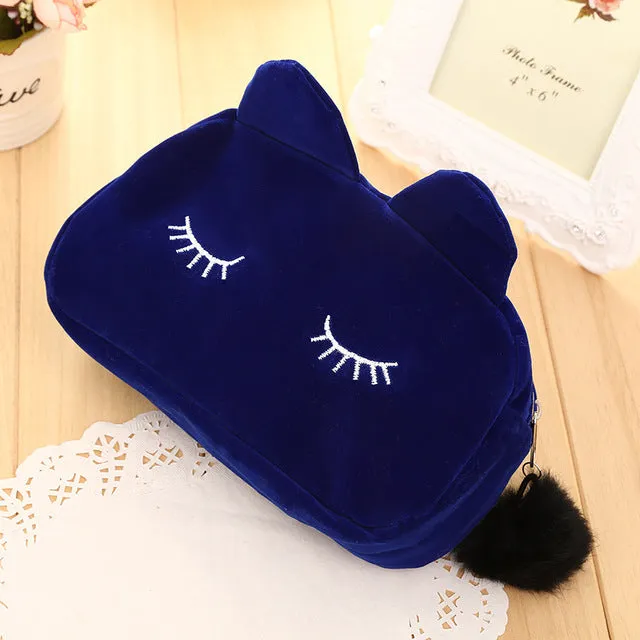 New 2017 Women Cartoon Minions Zipper Plush Makeup bag Girl Cute Cosmetic Bag travel Storage Bags Make Up Organizer
