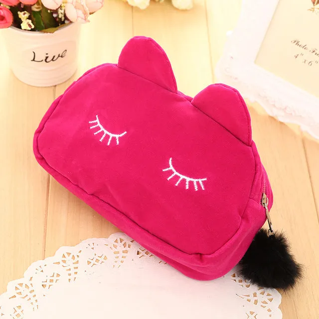 New 2017 Women Cartoon Minions Zipper Plush Makeup bag Girl Cute Cosmetic Bag travel Storage Bags Make Up Organizer