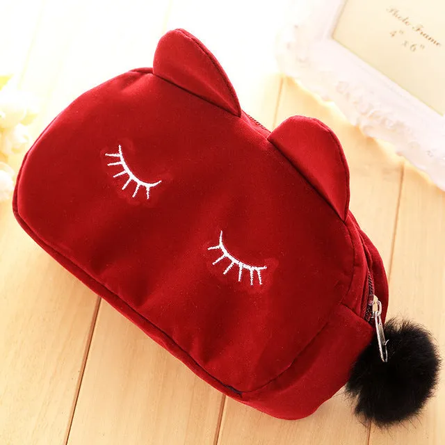 New 2017 Women Cartoon Minions Zipper Plush Makeup bag Girl Cute Cosmetic Bag travel Storage Bags Make Up Organizer