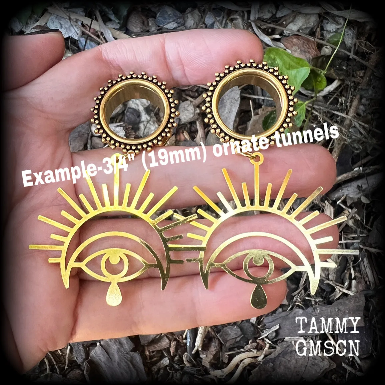 Oculus tunnel earrings-Evil eye ear gauges