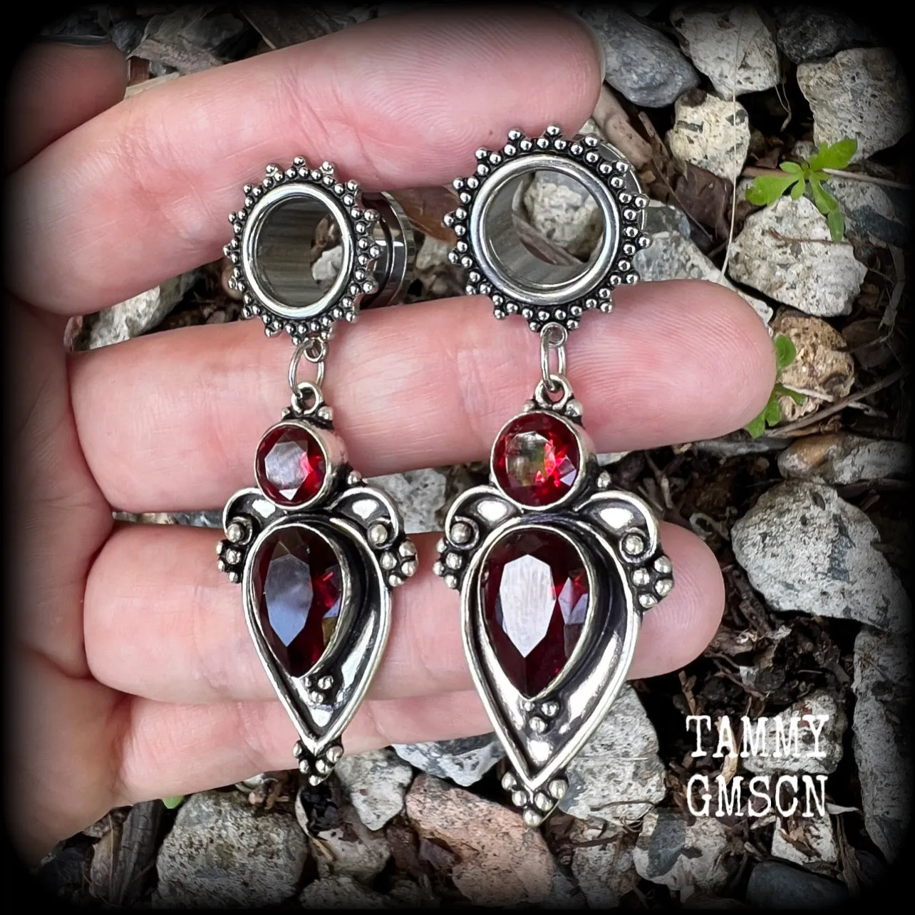 Ornate Garnet gemstone tunnel earrings-Gemstone ear gauges