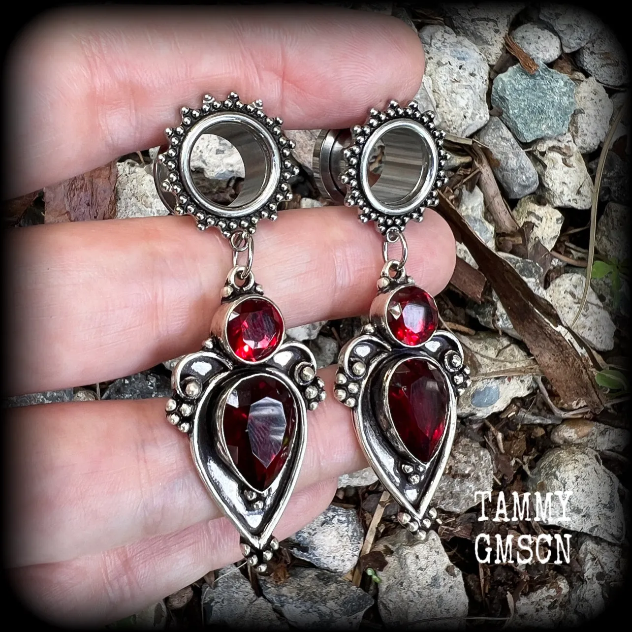 Ornate Garnet gemstone tunnel earrings-Gemstone ear gauges