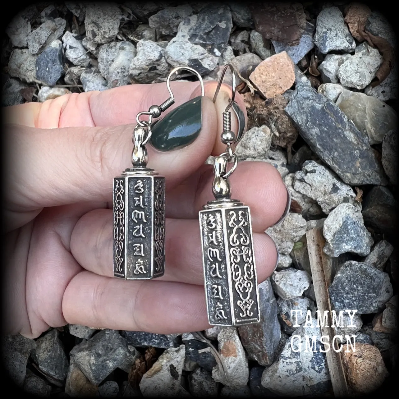 Pet ashes urn earrings-Pet memorial jewelry