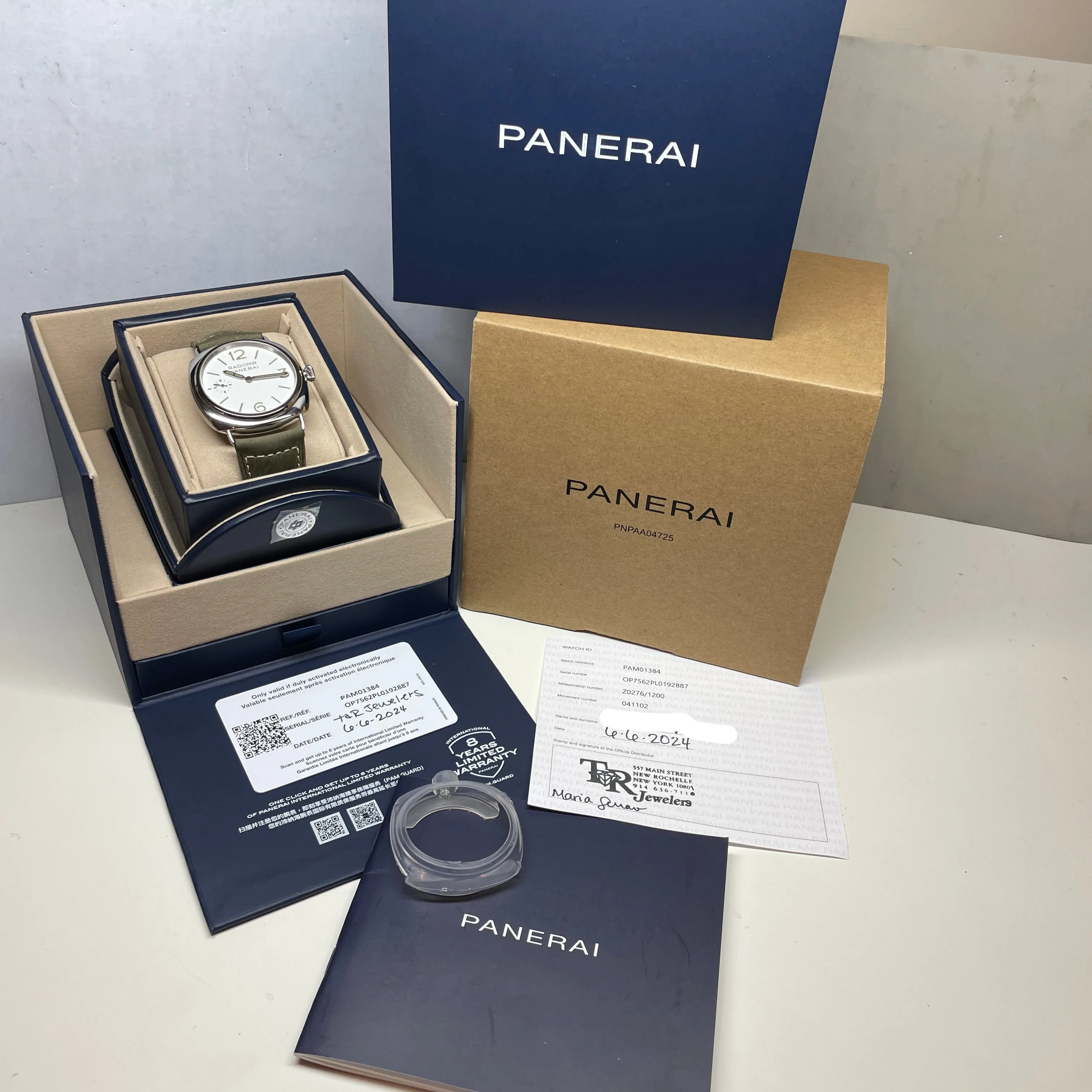 Pre-owned Panerai Radiomir Officine White Green PAM01384 45mm