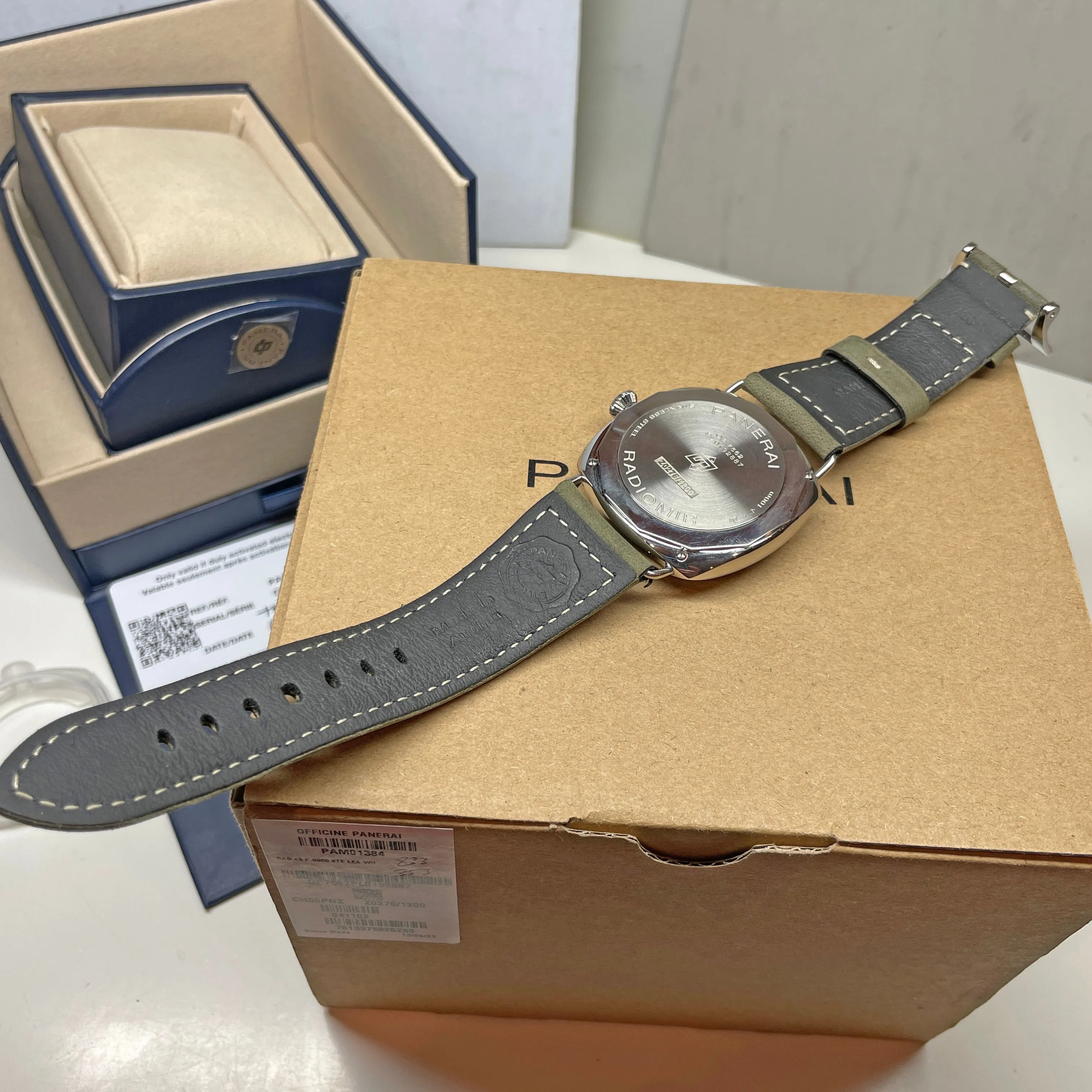 Pre-owned Panerai Radiomir Officine White Green PAM01384 45mm