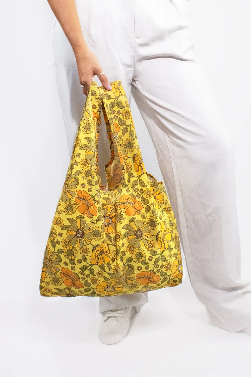 Retro Flowers | Medium Reusable Bag