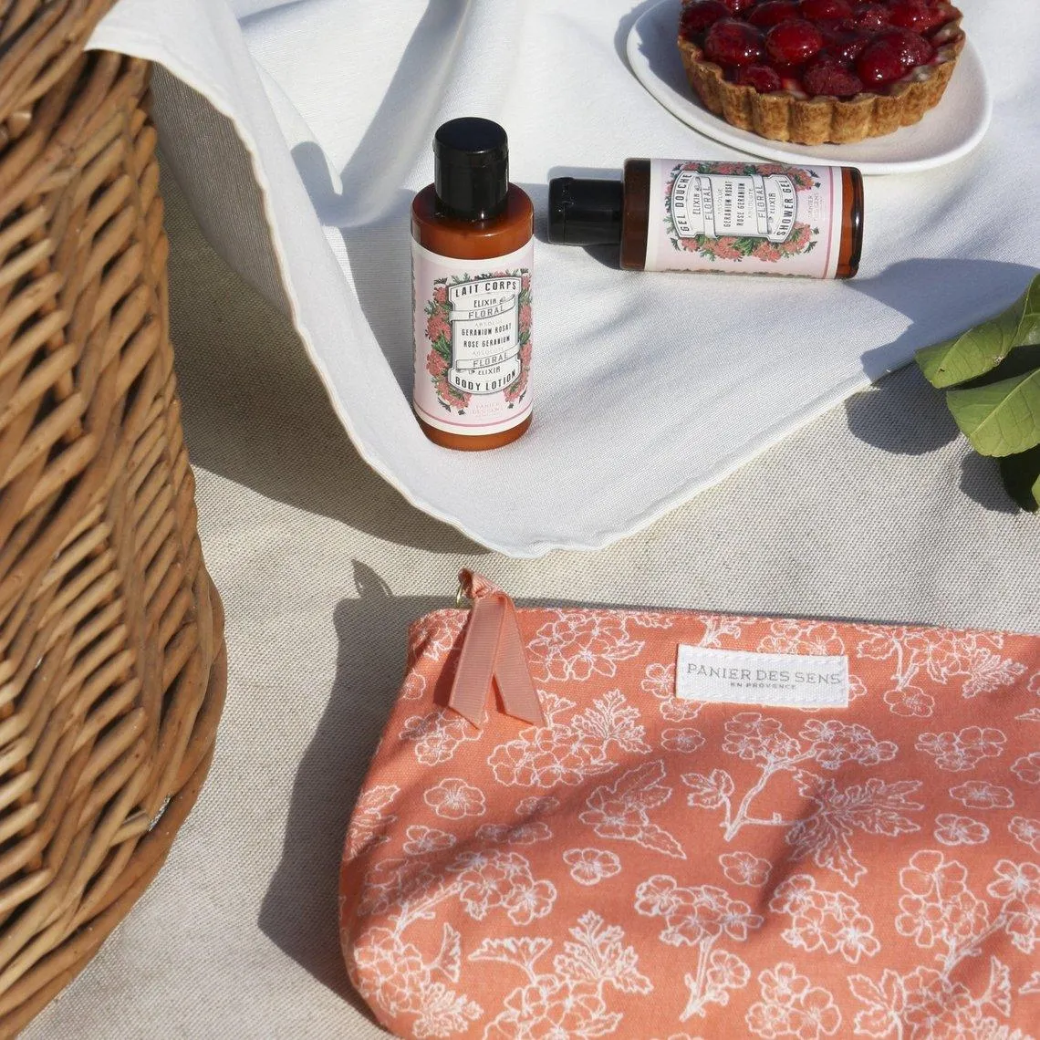 Rose Geranium Weekend Set