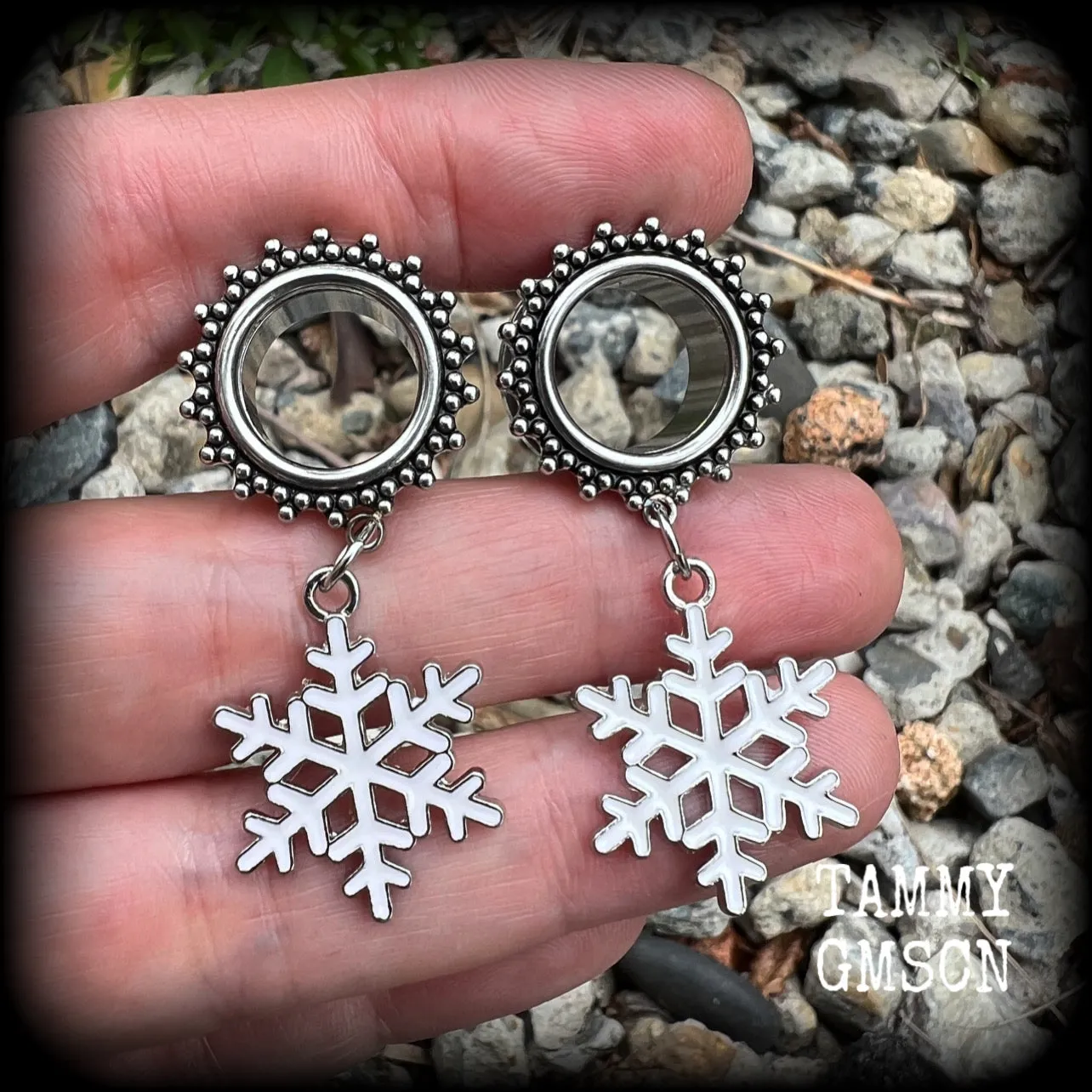 Snowflake tunnel earrings-Christmas earrings