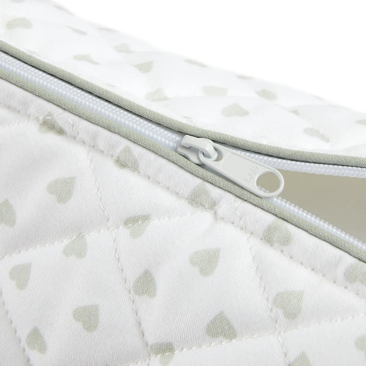 Wash Bag Heart Grey