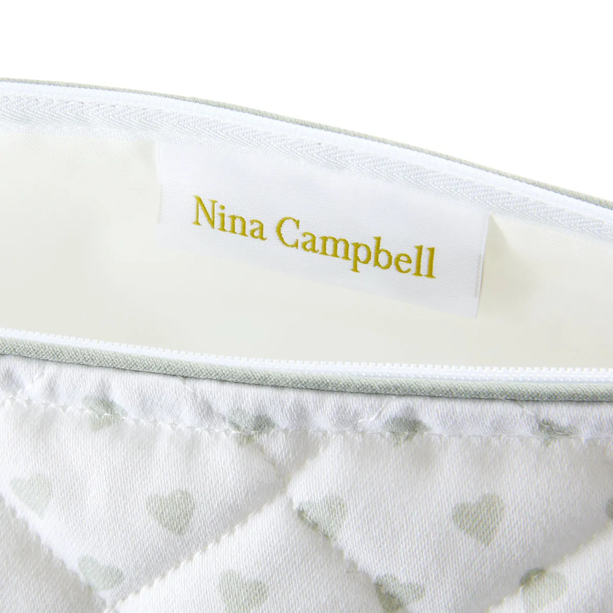Wash Bag Heart Grey